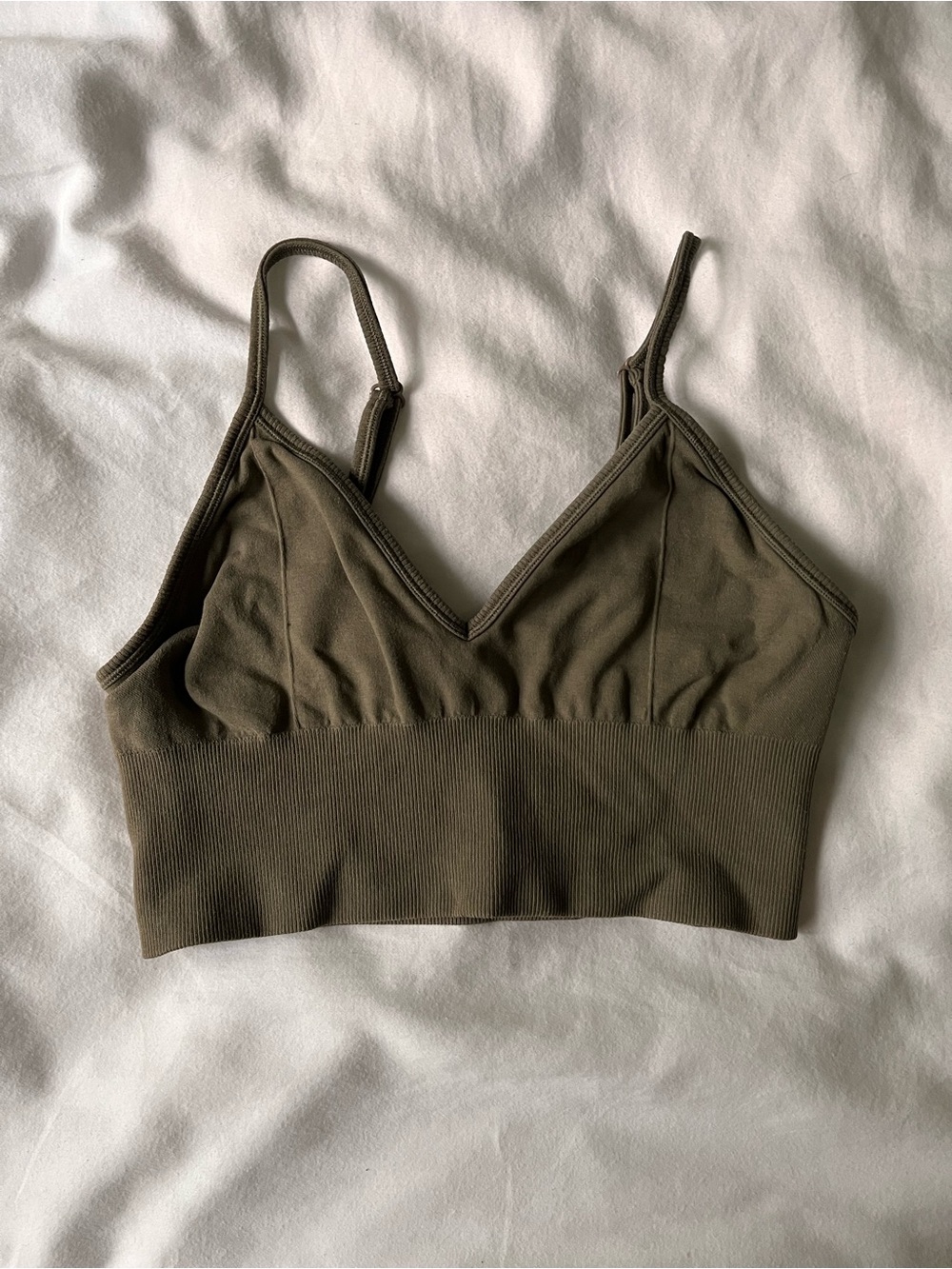 Alo Yoga bralette in light olive green small